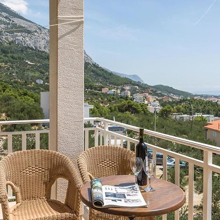 Cozy Apartment In Makarska With Kitchen Luaran gambar